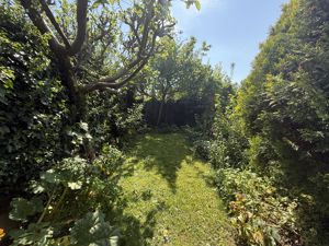 Photo 17- click for photo gallery